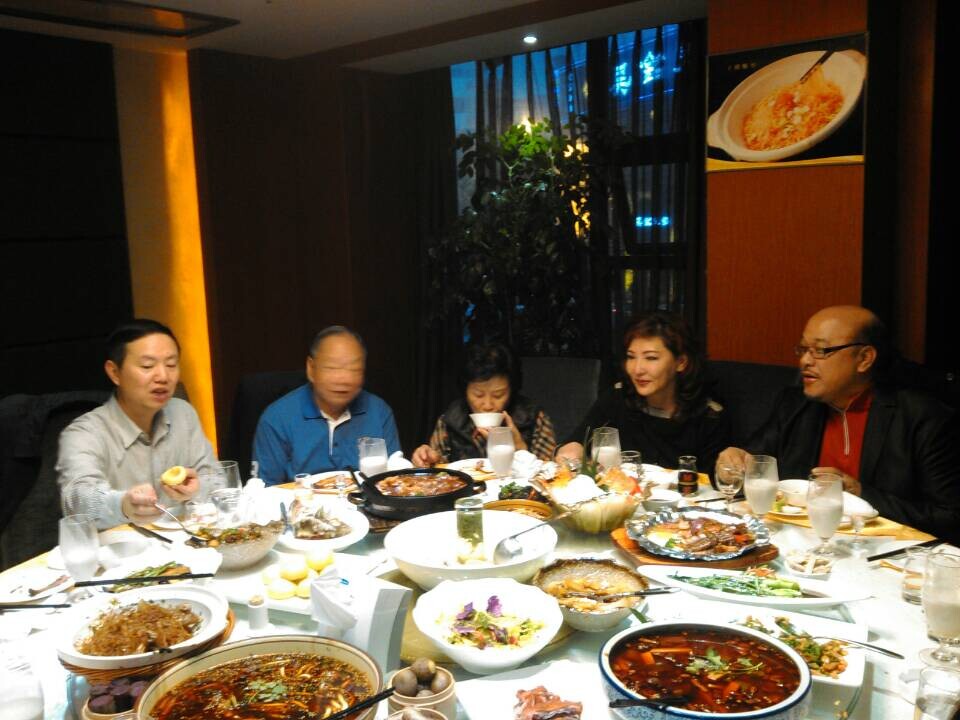 2014年11月四川省统战部聂文强部长宴请并接见台北市四川同乡会代表团及成都办事处